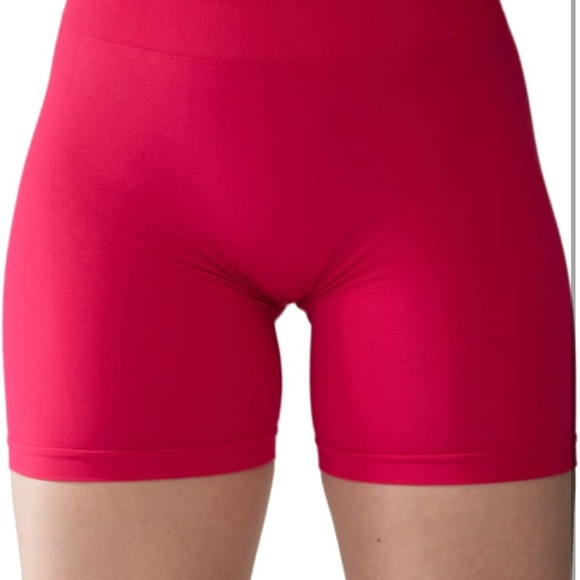 AUROLA XS pink biker shorts - Picture 2 of 6